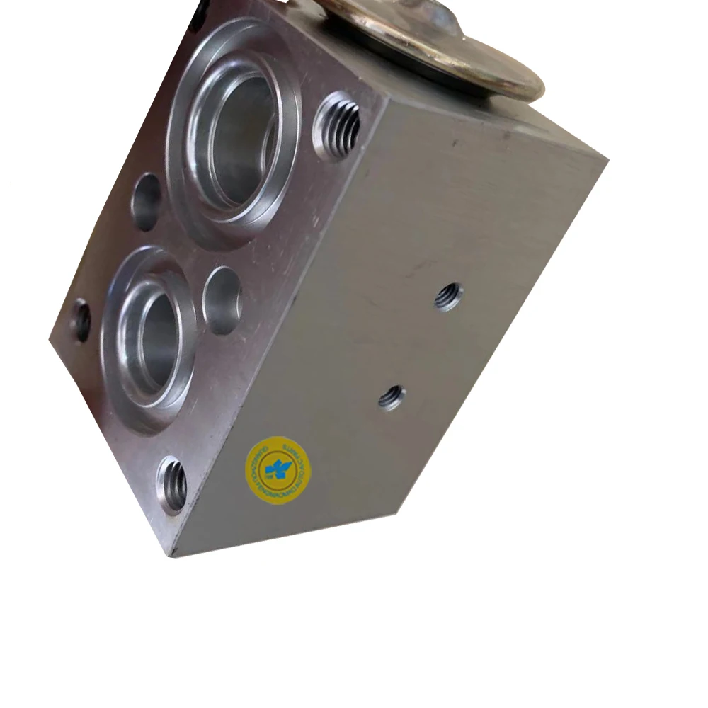 16474566 15075800 Auto Ac Expansion Valve For Excavator Truck CE  