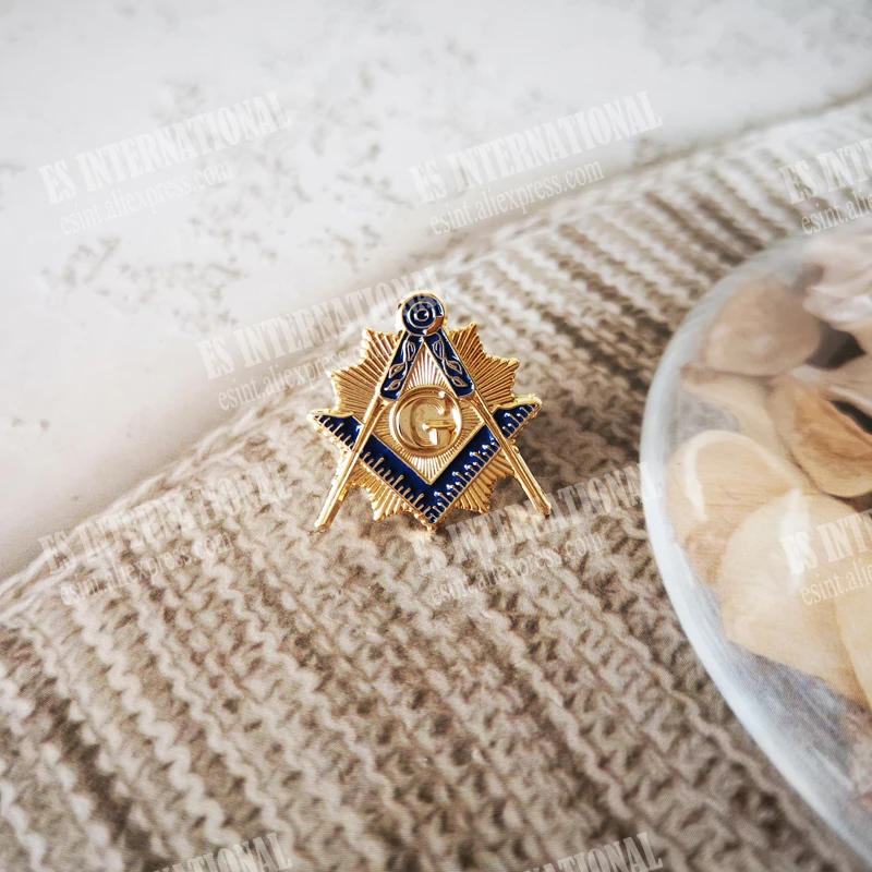 

Masonic Lapel Pins Freemasonry Badge Mason Freemason BLM35 size 1.9*1.9cm Retro British Style Men's business professional wear