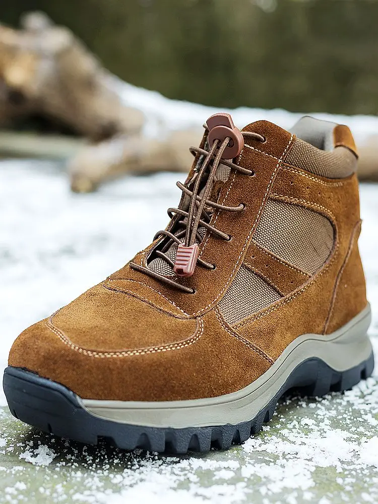 

-40 degrees European large snow boots men's fur one piece thickened winter minus outdoor leather warm wool cotton shoes