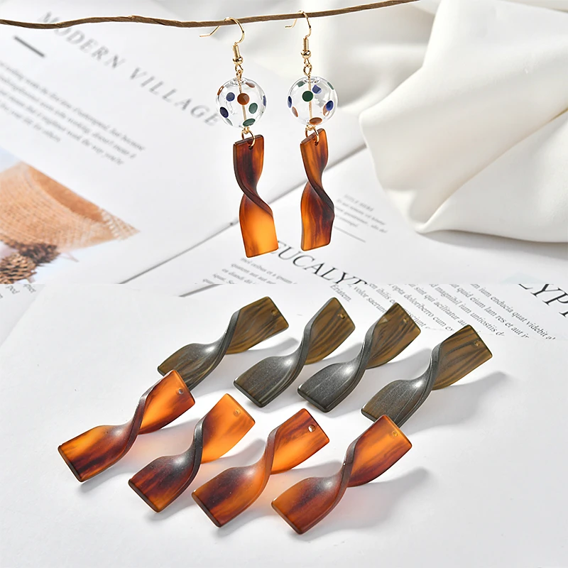 

Retro wood pattern twisting acetic acid pendant DIY net red earrings accessories for Japanese and Korean jewelry materials
