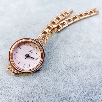

Exquisite fashion new lady bracelet watch watch simple student watch quartz watch