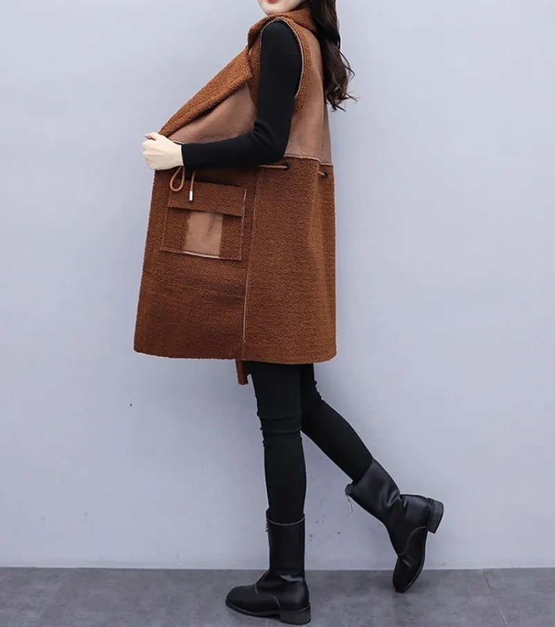 conew_12404629181_802382536_conew1