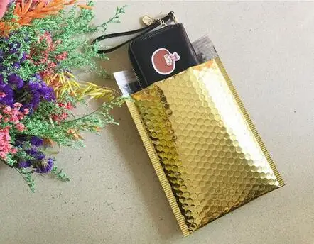 

18*23cm Gold Poly Bubble Mailing Mailer Shipping Padded Envelopes Bags Thicken gold Shockproof CourierBubble Envelope Pouch