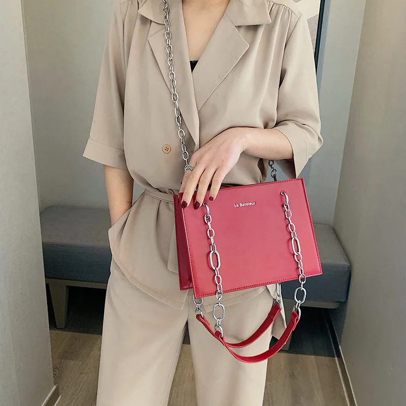 

Retro simple leisure chain tot bag 2019 new Korean version 100 lap shoulder oblique satchel bag