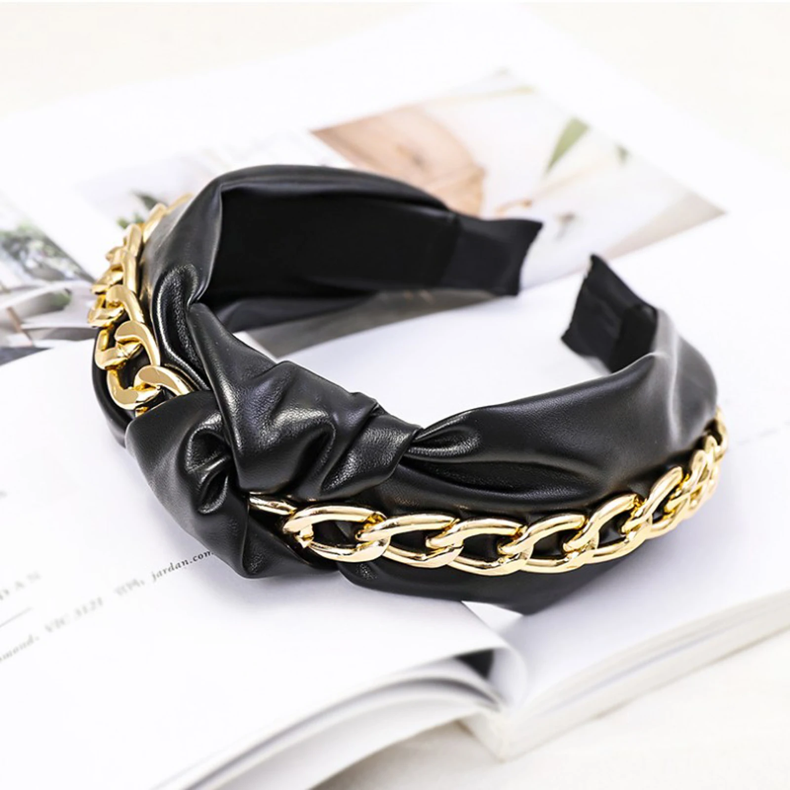 New Fashion Autumn Winter Hairband Women Casual PU Headband Shining Alloy Hair Band Wide Side Turban Adult Hair Accessories