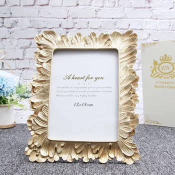 

1pc Photo Frame Palm Shape Picture Holder Photo Frame for Birthday Wedding Anniversary