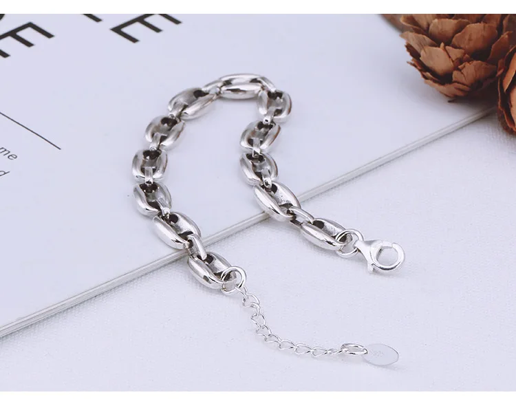 15069193213_693430838