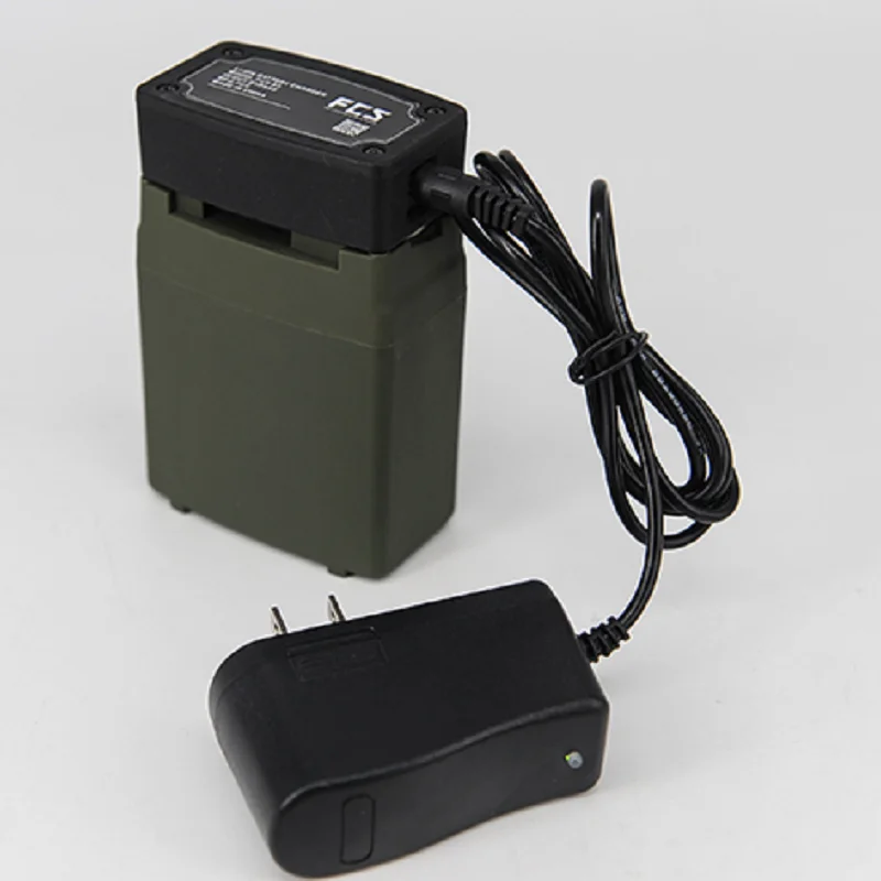 TRI PRC-152 通信機 ACアダプター付き TRI PRC-152 通信機 ACアダプター付き