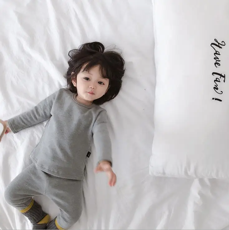 Комплект из 2 предметов в Корейском стиле для девочек, футболка+ длинные штаны осенние модные хлопковые костюмы для девочек 1-6 лет, PZ926