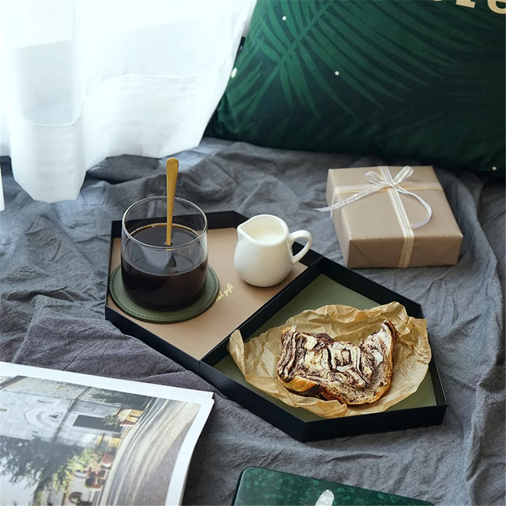 

Nordic Geometry Metal Storage Plate with Leather Pad Scandinavian Dessert Cake Tray Jewelry Display Storage Tray for Home Decor