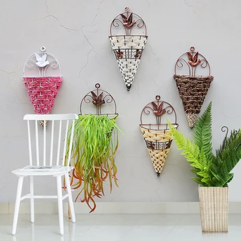 

1Pcs Natural Wicker Flower Basket Wall Hanging Pot Planter Rattan Vase Basket For Garden Home Decoration