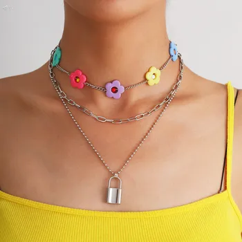 

AOMU 1SET 2020 Autumn Winter New Design Multilayer Colorful Flower Metal Silver Color Lock Pendant Necklace for Women Jewelry