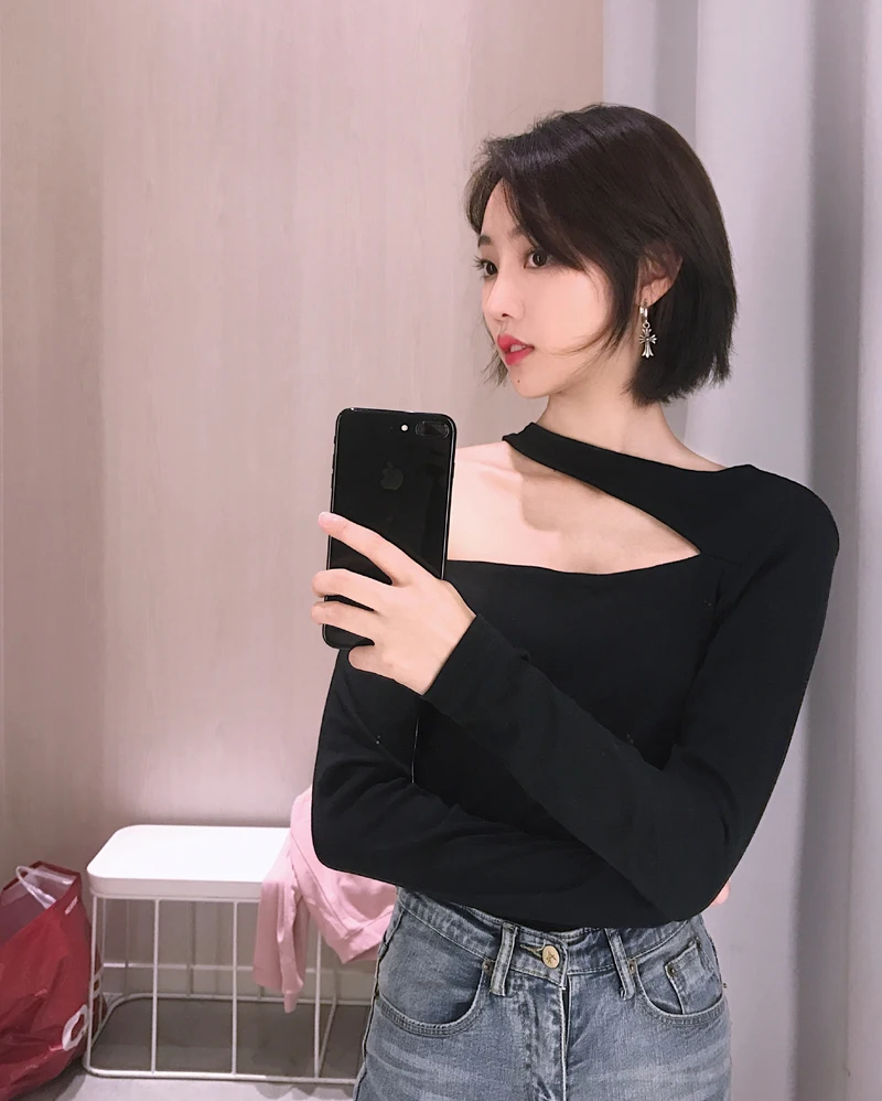 keyhole shoulder tops