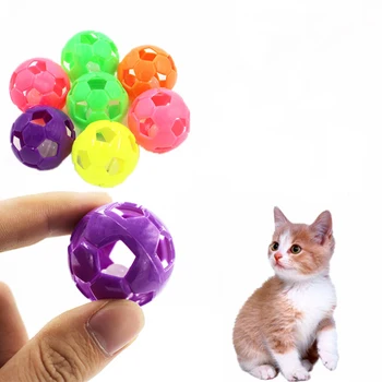 

4pcs/lot Pet Football Bell DIY Handmade Pet Dog Cat Pig Football Bell High Quality Plastic Pet IQ Improve Training Accessories