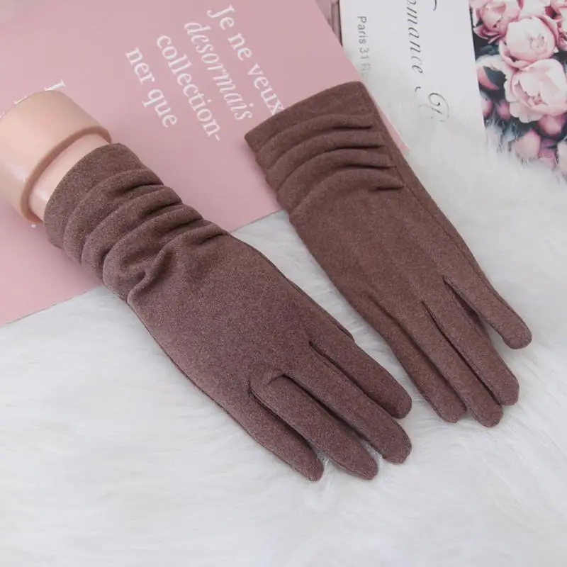 

Female Winter Warm Driving Gloves Women Thin Cashmere Embroidery Elasticity Cycling Windproof Touch Screen Finger Gloves