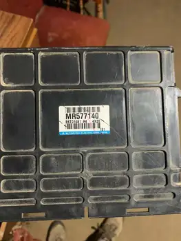 

Engine Gearbox Computer Board ECU MR577140 For Mitsubishi Montero Sport