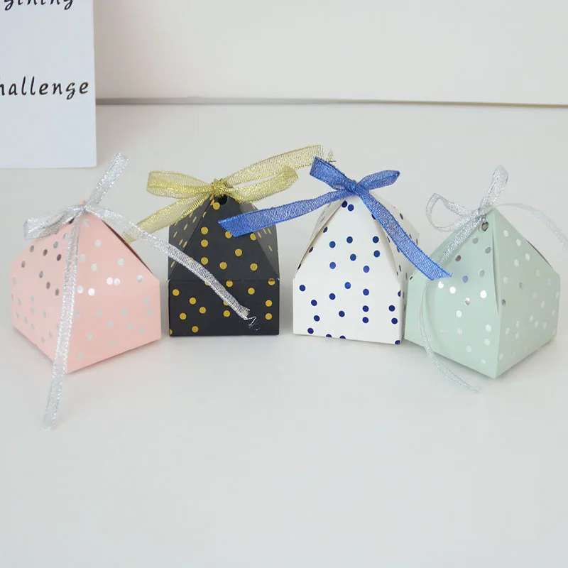 

Gold Bronzing dot Cardboard Box Paper Candy Gift Boxes Party Favors Cookie Packaging Box with ribbon Wedding Birthday Supplies