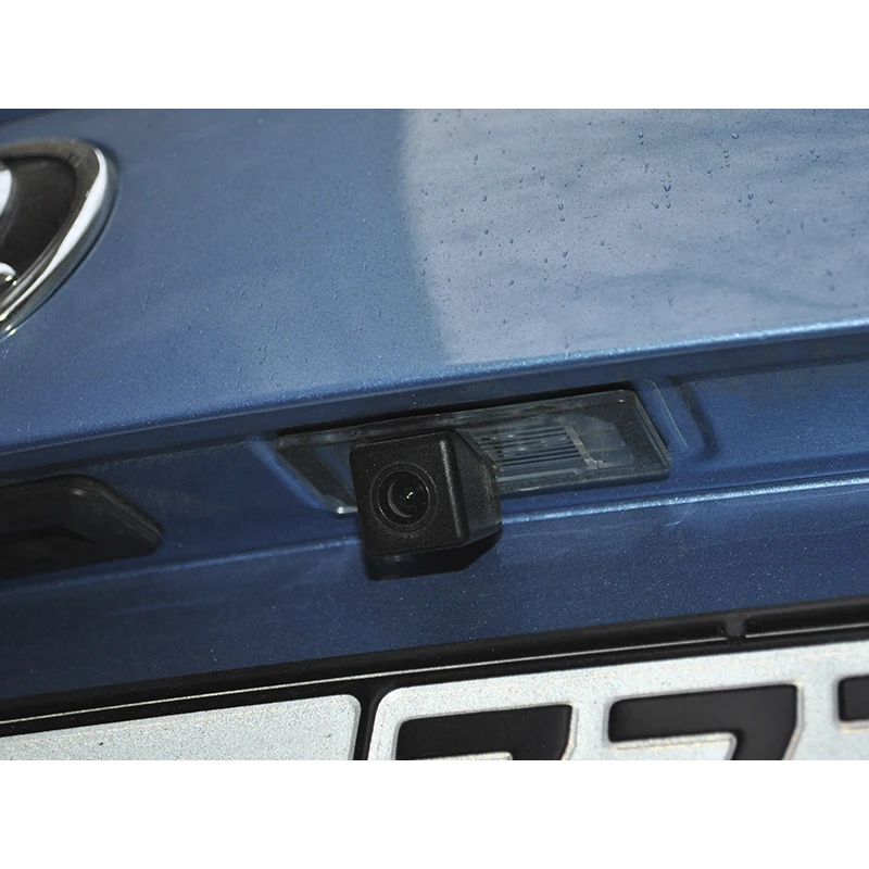 CCD штатная камера заднего вида с динамической разметкой AVIS Electronics AVS326CPR(#134) для SKODA VOLKSWAGEN AUDI