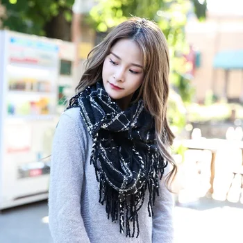 

2020 new spring, autumn and winter scarf women's tassel circle yarn sweet trend two circle scarf warm scarf A155