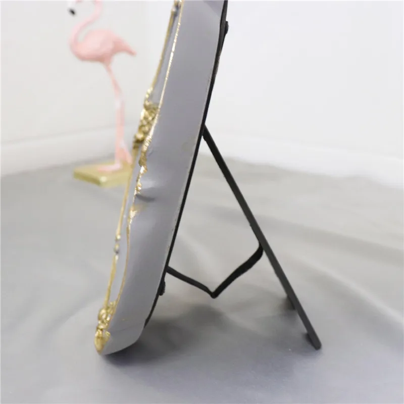 11170323005_715790081