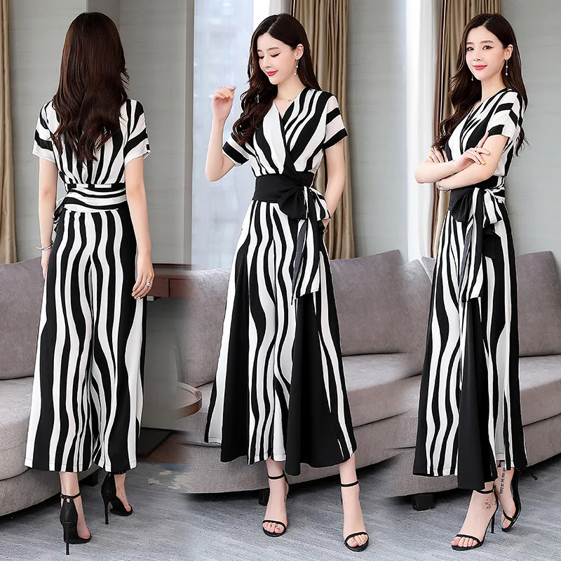

2019 Summer V-neck Fashion Comfortable Slim Fit Short Sleeve Striped Slimming Elegant Solid Color Simple Versatile Set