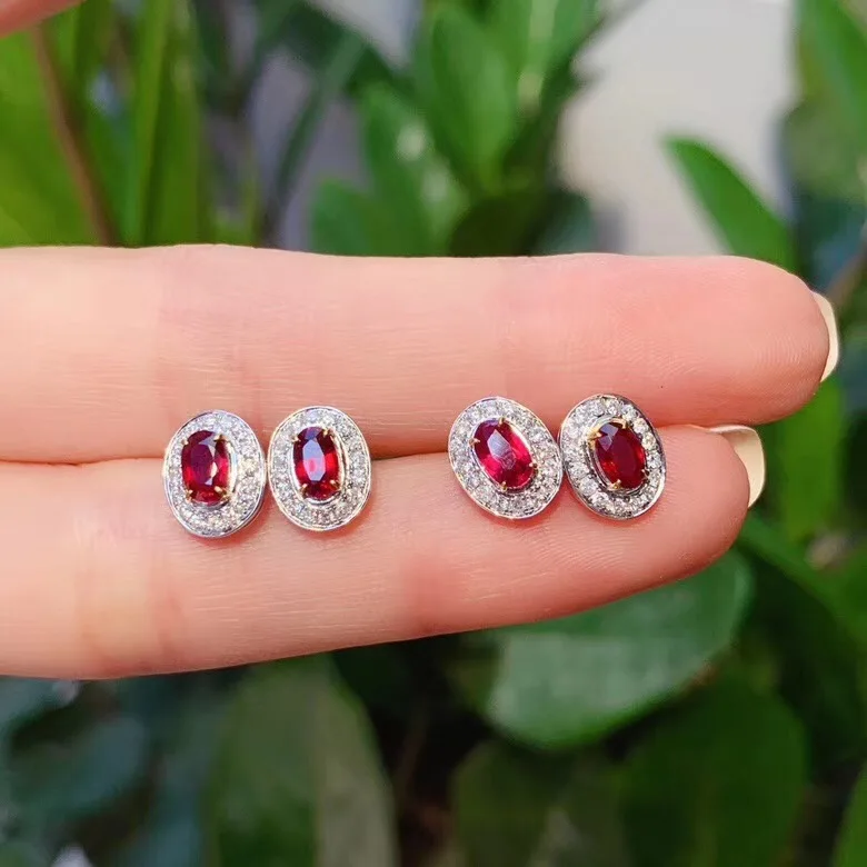 AEAW Твердое 18 к белое золото 0.58ctw/пара 0.226ct Овальный натуральный рубин с натуральным сережки с настоящим бриллиантом для женщин
