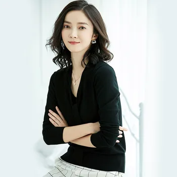 

Women's new long-sleeved solid color sweater V-neck bow tie red