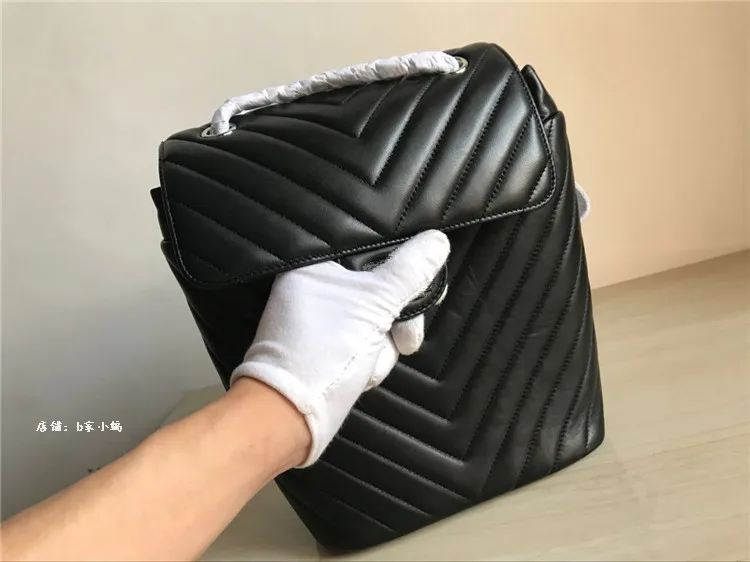 

WR07251 Fashionable Luxury Backpack Simple Portable Folding Europe Designer Backpack Famous Brand Runway Luggage Bag