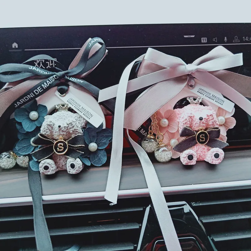 

Korean Version Creative Female Car Perfume Pendant Diffuser Stone Cute Rearview Mirror Home Office Car Pendant