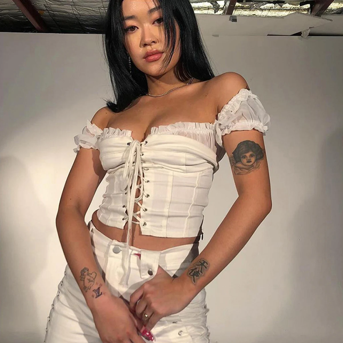 

Sexy Blackless Summer Women Blouse Slash Neck Bodycon Flare Sleeve Ruffle Vintage Casual Shirt 2019 White Crop Shirts Tops