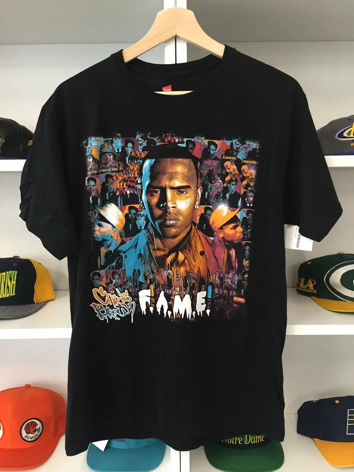 

2011 Chris Brown Fame Tour Shirt M Vtg Rnb T-Shirt Short Sleeve Top