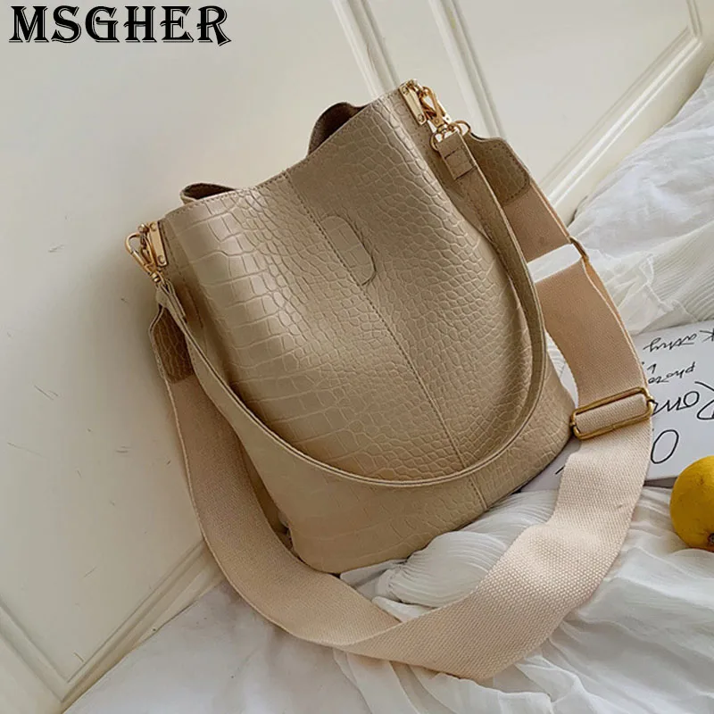 

MSGHER Bucket Solid Stone Grain Women Shoulder Bag Large Capacity Joker New Autumn 2019 Casual Practical Female Bag WB3138