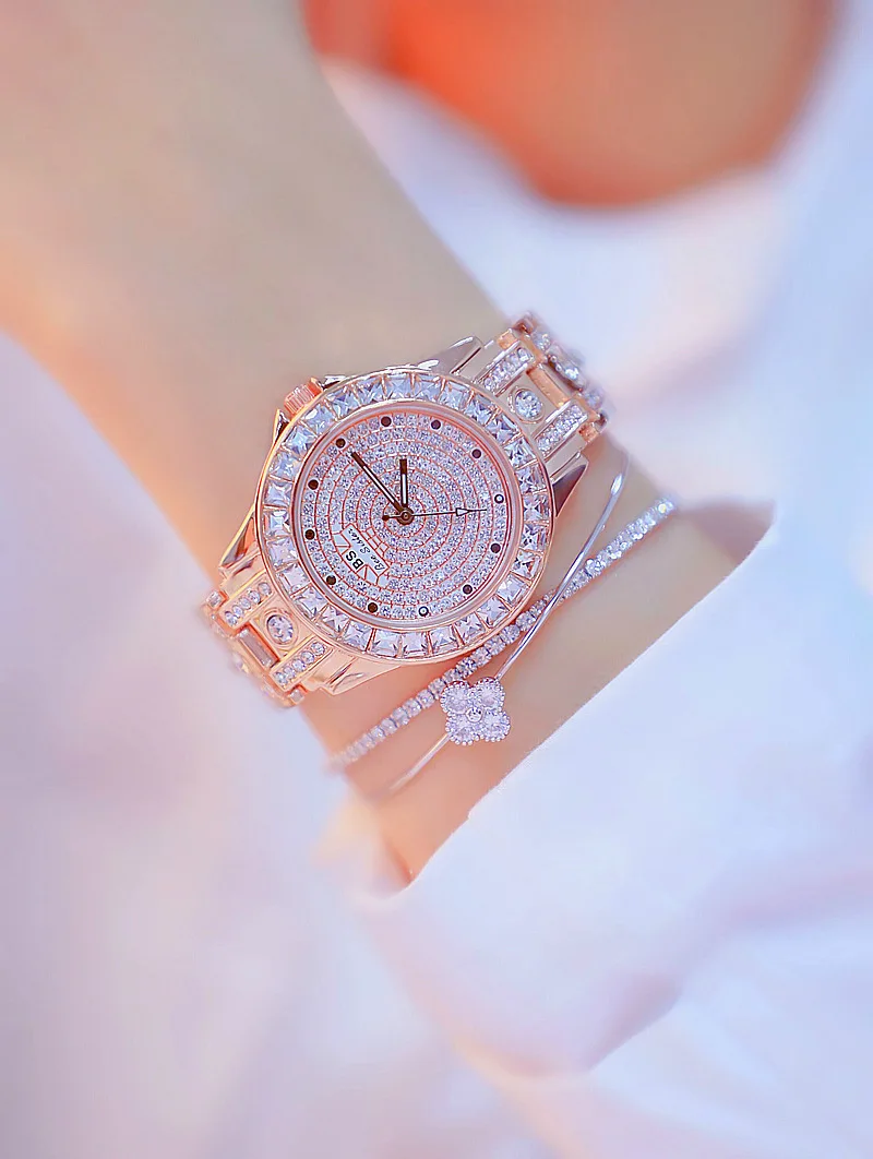 10935043558_381868954