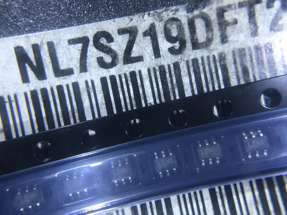 

10 шт./партия, новые оригинальные скидки NL7SZ19 7SZ19 (маркировка: LEx)