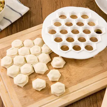 

1pcs 19 Holes Dumpling Mold Fast Maker Kitchen Pastry Tools White Food-grade Plastic Dough Press Dumpling Making Mold DIY Tool