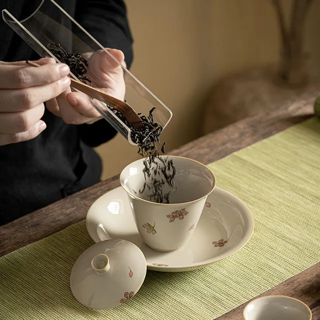 130 Ml Kézzel Festett Sakura Művészet Kerámia Tea Tureen Jégszürke Mázas Készítő Gaiwan Japán Sancai Borító Tál Kung Fu Teárfészek Készlet - Image 4