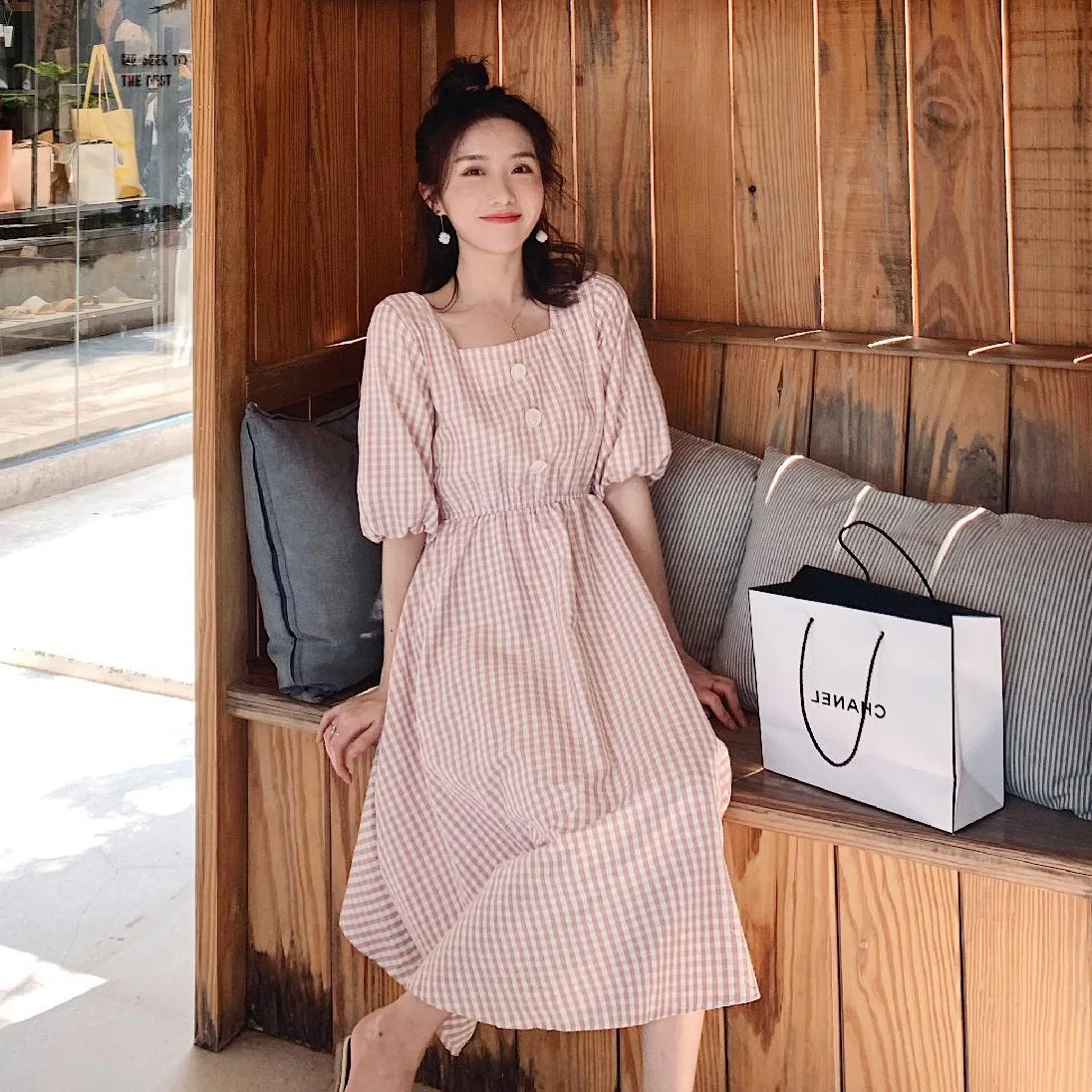 

Photo Shoot INS Oxygen GIRL'S Candy-Colored Retro Plaid Mid-length Square Collar Single Breasted Lantern Sleeve A- line Dress