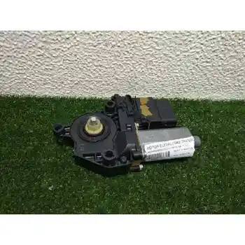

0130821766 WINDOW MOTOR REAR RIGHT VOLKSWAGEN GOLF IV SALOON (1J1)