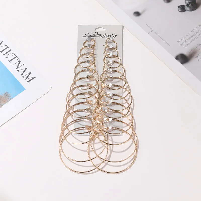 13084771185_2130544268