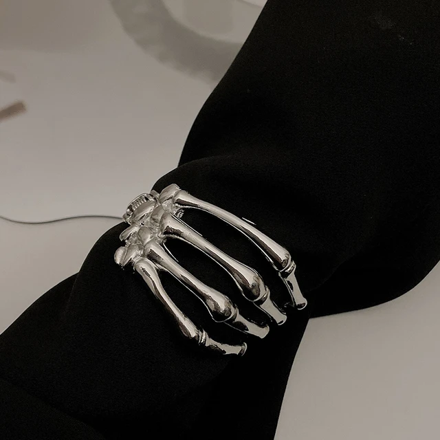 Buy SIQITECHNO Skeleton Hand Bracelet with Ring Halloween Skull Bracelet  Halloween Ghost Claw Bangle Ornament Flexible Alloy Skull Wristband for  Party Cosplay 1PC, Alloy, no gemstone at Amazon.in