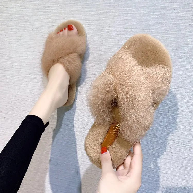 Natural Sheepskin Winter Warm Fur Slippers Women Home Shoes Indoor Slipper Luxury Wool Slippers Woman Casual Slippers