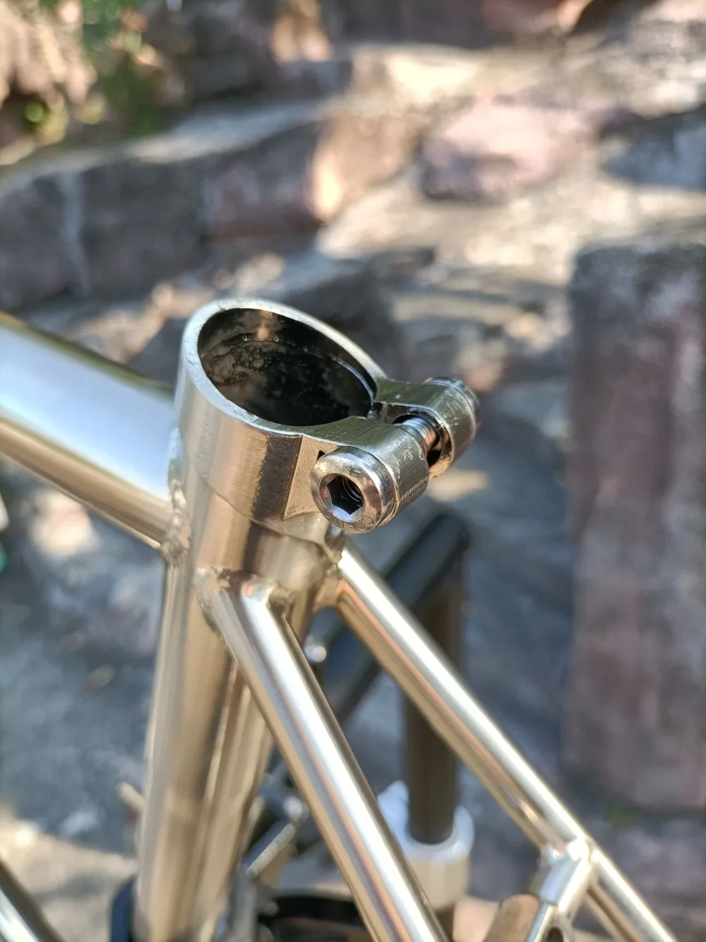 8F332BB73D1BDE80A2E548EF08DD6100