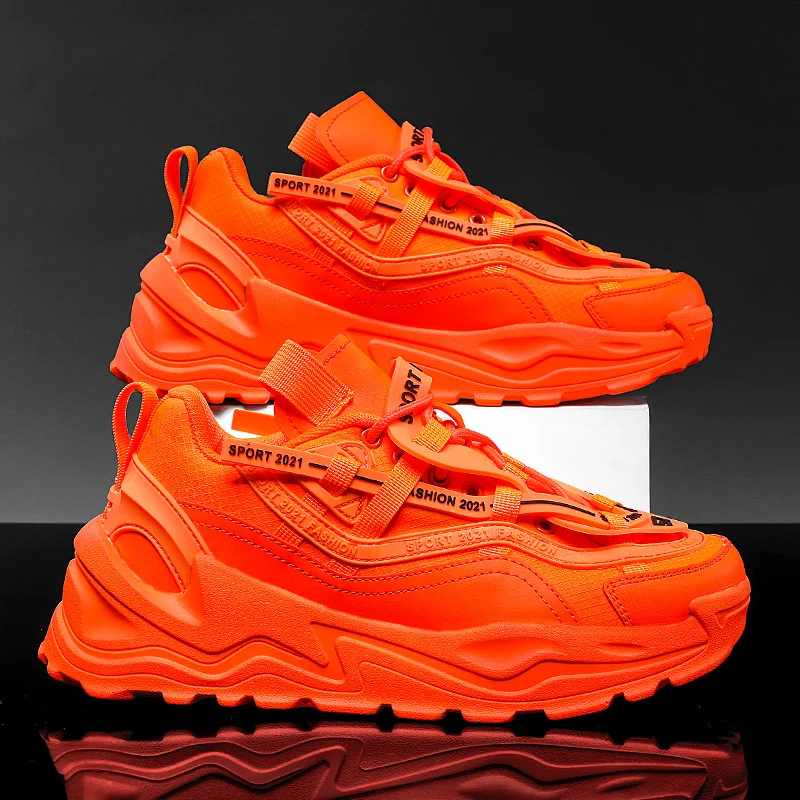 Uomo Chunky Shoes Brand Spring Designer Zeppe Sneakers Bianche Platform Tenis Feminino Trainers Mcqueens Calzature Da Passeggio Maschili