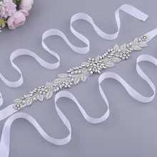 Luxury Royal Medal Craft Wedding Belt Sash Women Bridal Belts Rhinestone Beaded Handmade Bridal Sash Indian Silk Belts for Women