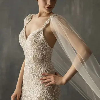 

Women Tulle Cathedral Floor Length Wedding Capes Shoulder Imitation Crystal Jewelry Floral Appliques Bridal Long Wraps Cloak