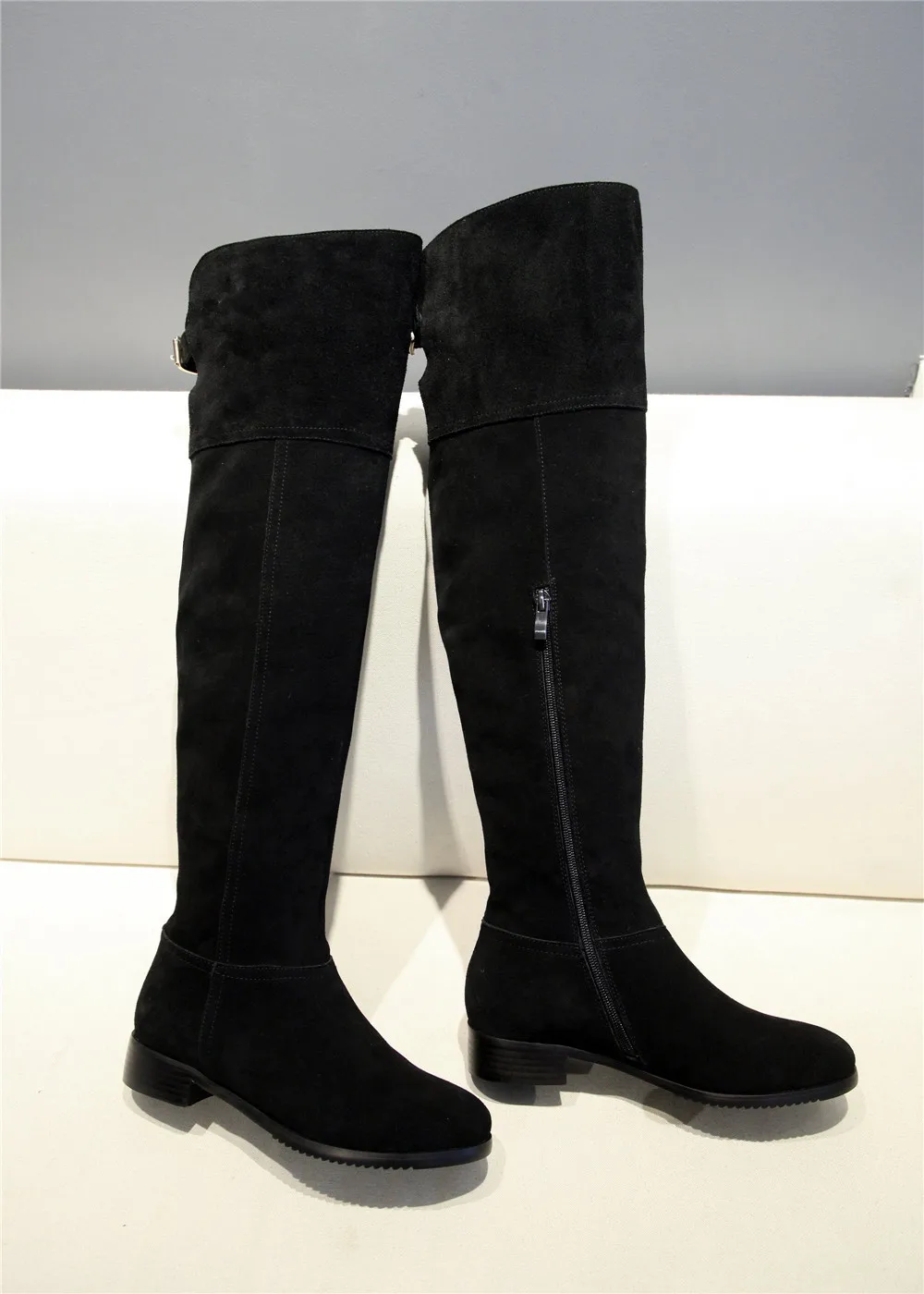 Сапоги выше колена; женская зимняя обувь черного цвета из натуральной кожи с круглым носком на квадратном каблуке; сапоги до бедра на молнии; LIH02 muyisxi