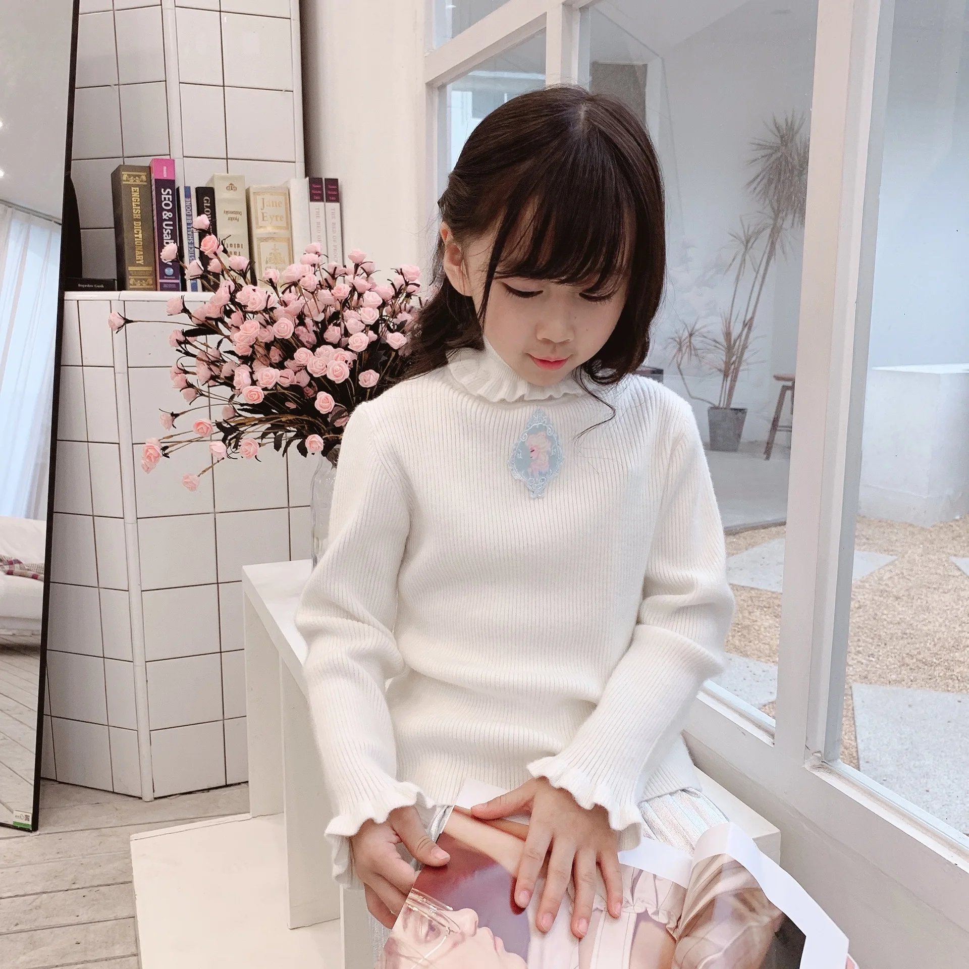 Детский свитер; водолазка для девочек; однотонные зимние топы белого цвета для маленьких девочек