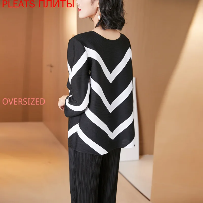 Miyake Pleated Underlay Women's New Stripe