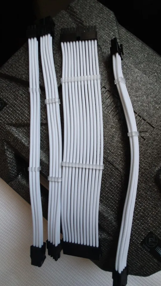 U528b37b0eb12476ebeabf3fb4d989beaz