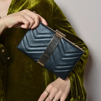 

Luxury Evening Bag Women Party Banquet Metallic Clasp Bag Wedding Clutches Minaudiere Chain Shoulder Bag Bolsas Mujer